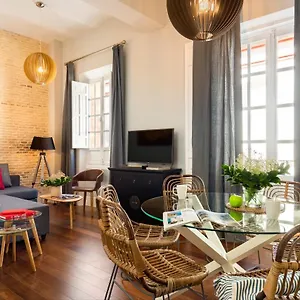 Imperial Luxury & Modern Appartement